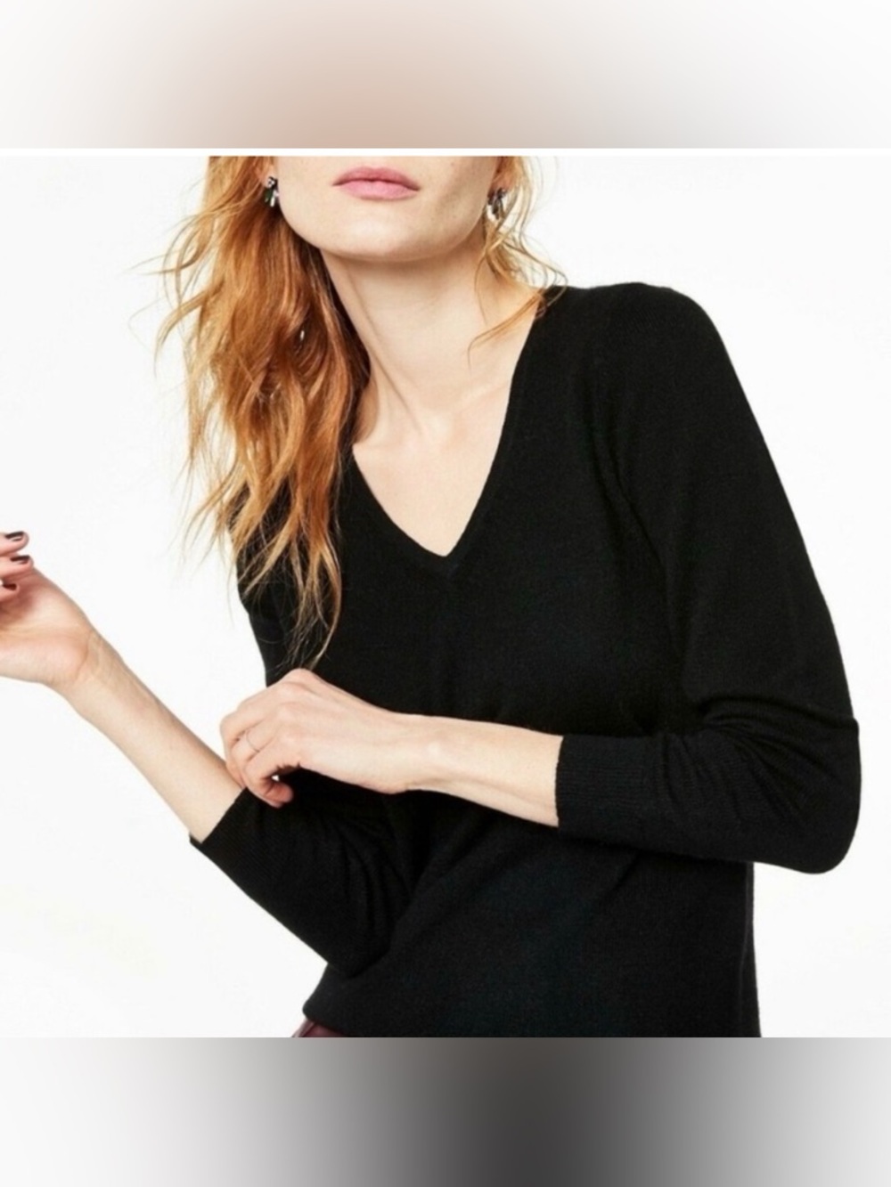 100% Cashmere Charter Club Black V-Neck Sweater - Picture 2 of 9